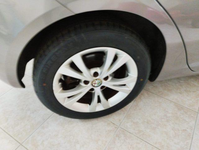 ALFA ROMEO Giulietta 1.6 JTDm-2 105 CV Distinctive