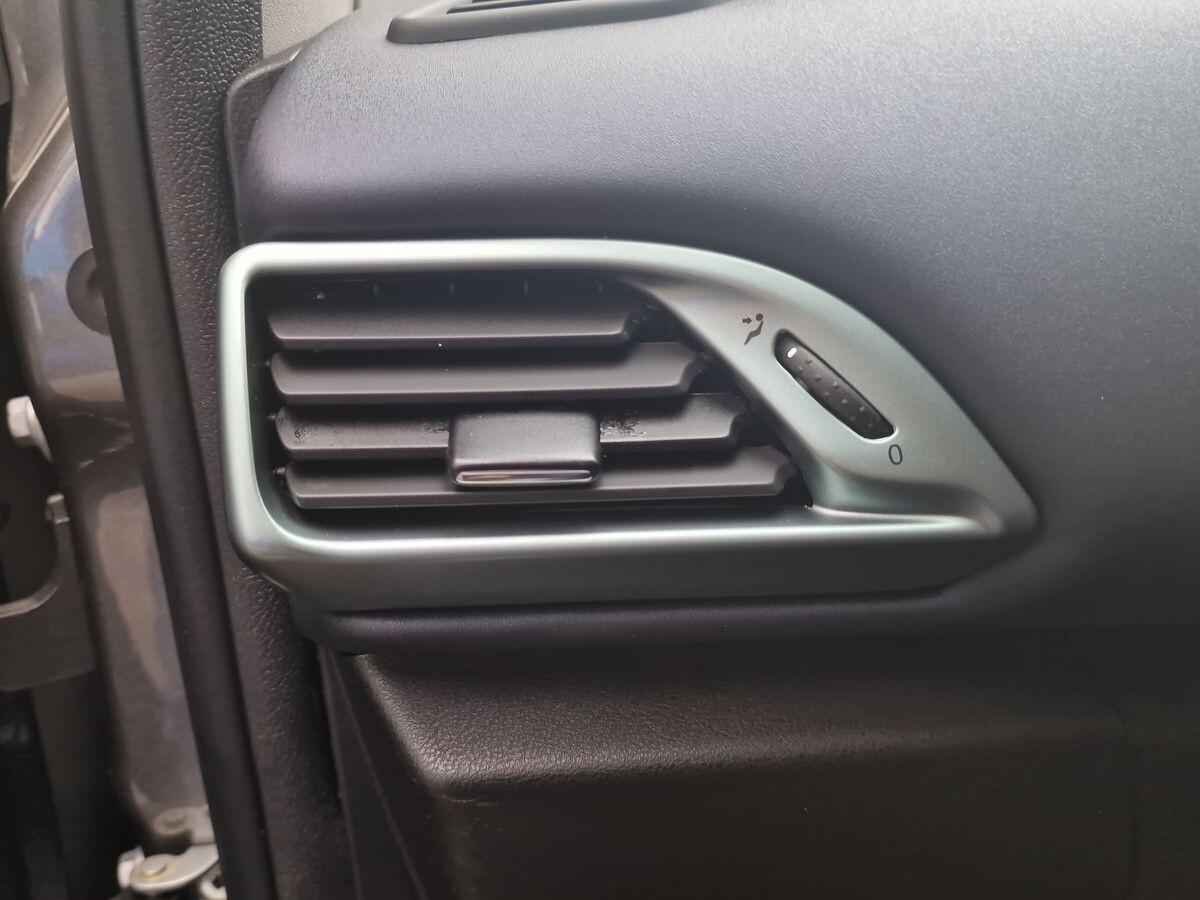 LANCIA YPSILON 1.0 HYBRID GOLD S&S