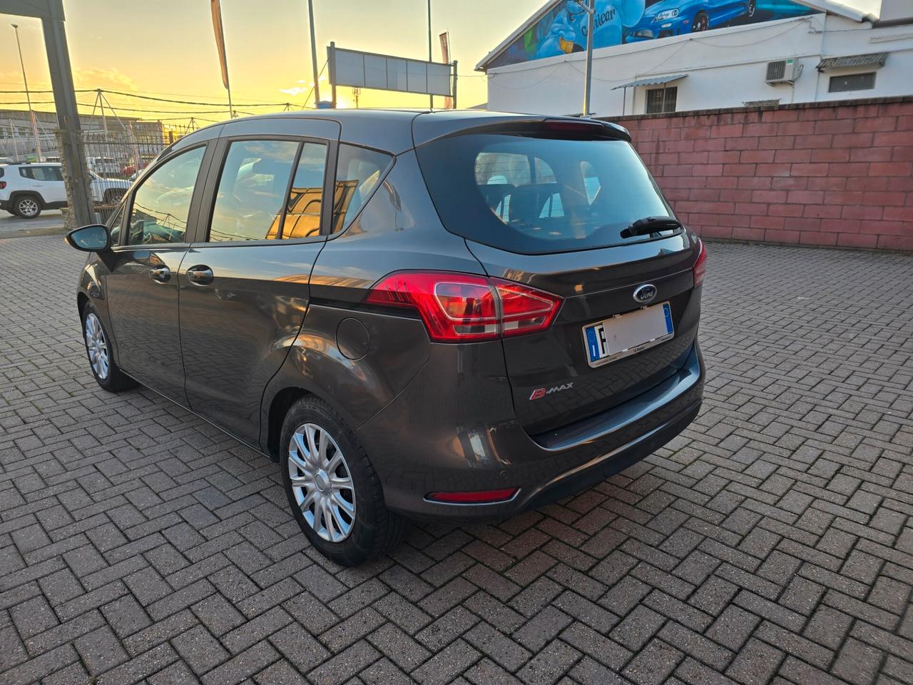 Ford B-Max 1.4 90 CV GPL Business Titanium