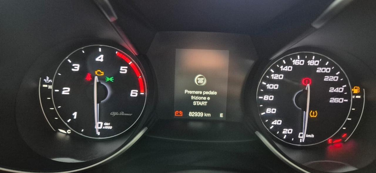 Alfa Romeo Giulia 2.2 Mj 150CV Bus.-km82.000-2017
