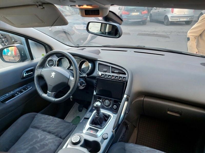 Peugeot 3008 1.6 HDi 110CV Business