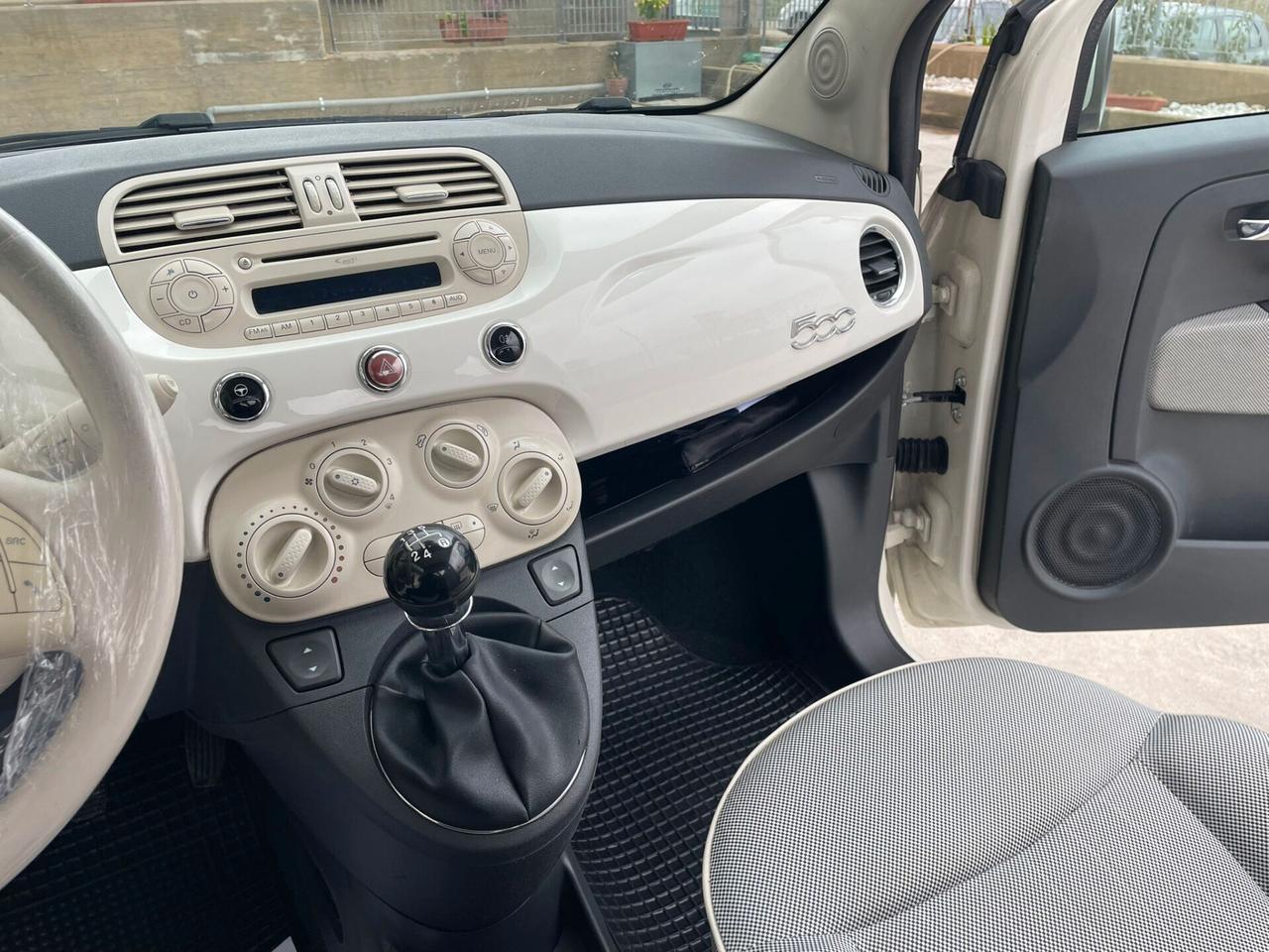 Fiat 500 1.2 Lounge ok neopatentati