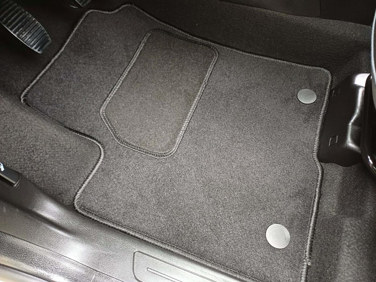 Lancia Ypsilon 1.2 69 CV 5 porte GPL Ecochic Silver