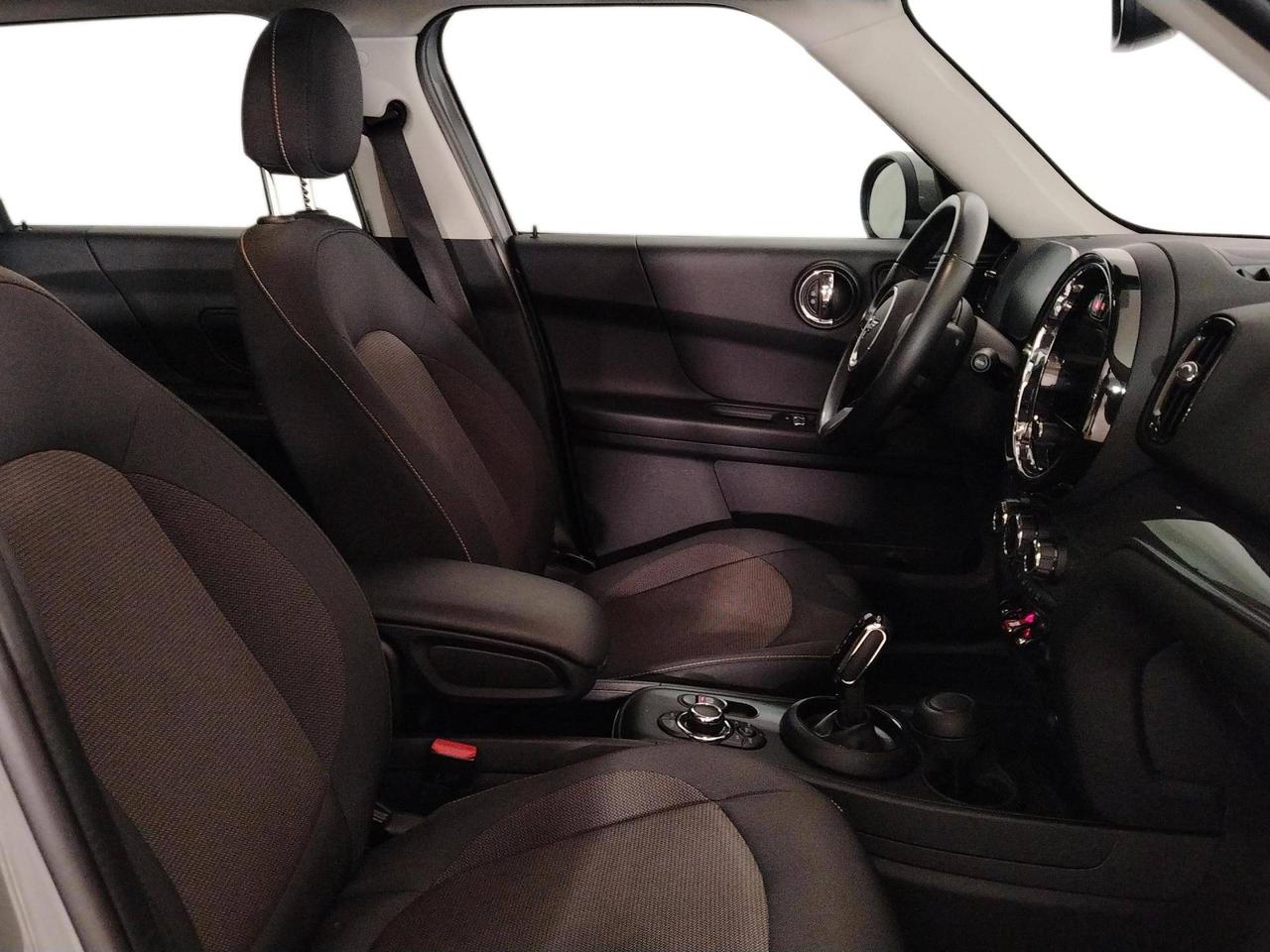 MINI Countryman One D Essential