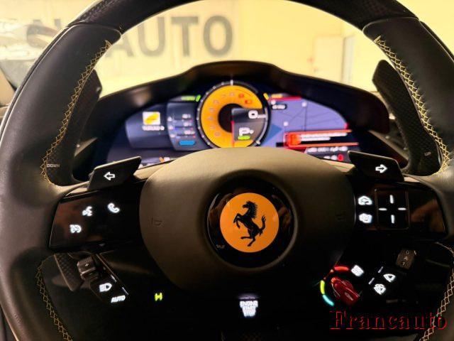 FERRARI SF90 Stradale