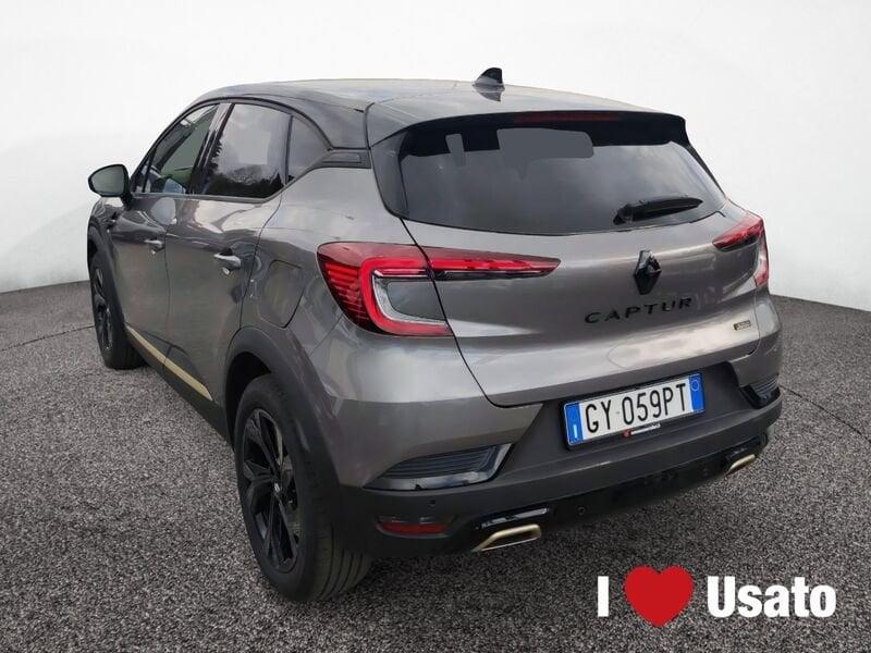 Renault Captur NUOVO E-Tech enginereed Plug-In hybrid 160