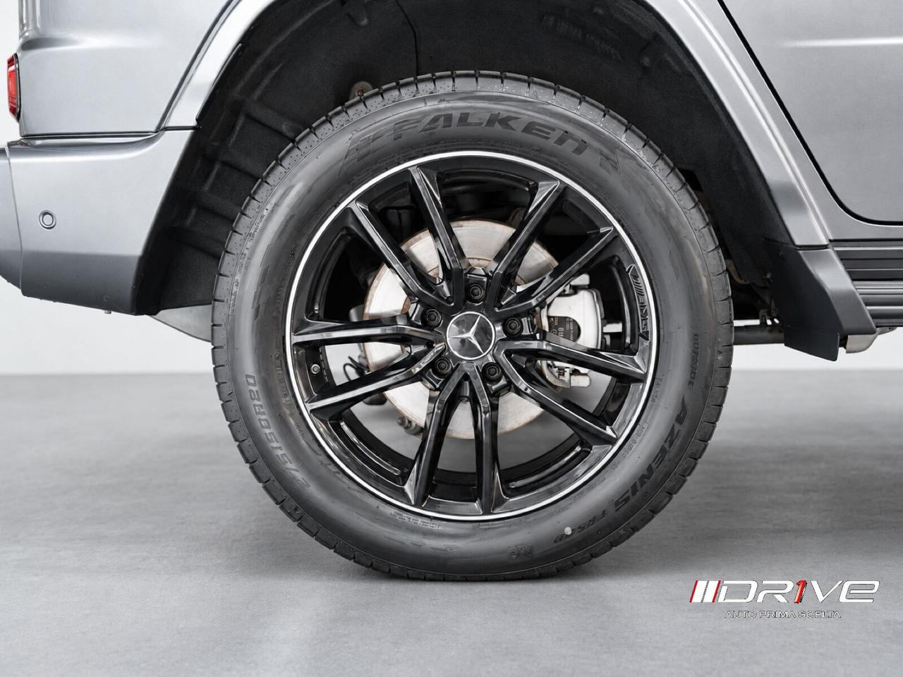 MERCEDES Classe G (*461/3/5) G 450 d Mild hybri...