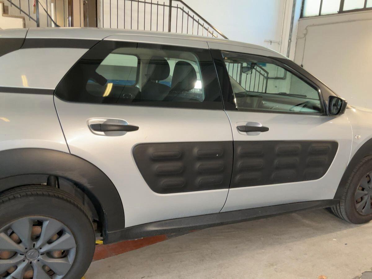 Citroen C4 Cactus BlueHDi 100 S&S Live