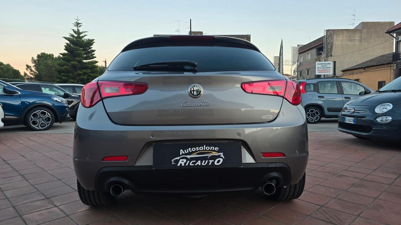 Alfa Romeo Giulietta 2.0 JTDm-2 140 CV Exclusive