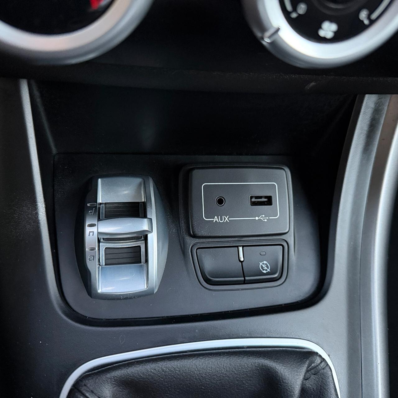 Alfa Giulietta 1.6 JTDm- 2 Progression 120 CV (E6B)