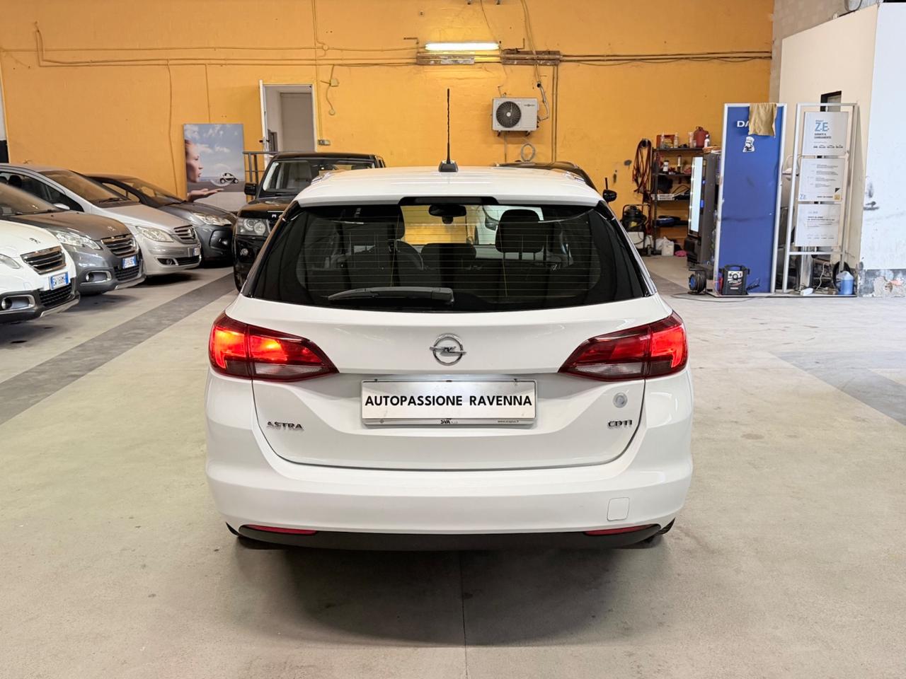 Opel Astra 1.6 CDTI EcoFLEX S&S 4 porte Advance