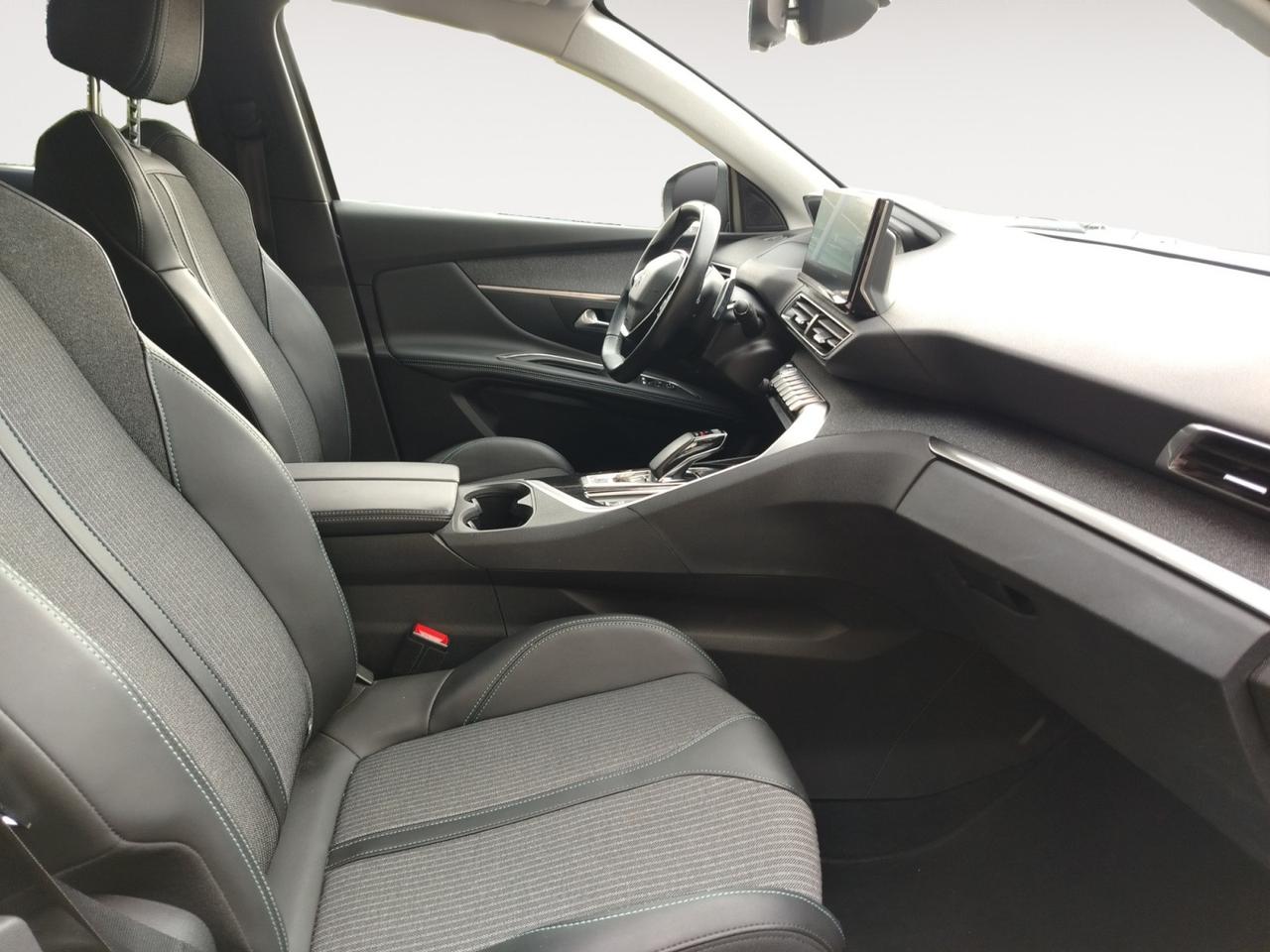 Peugeot 3008 3008 1.6 hybrid phev Allure Pack 225cv e-eat8