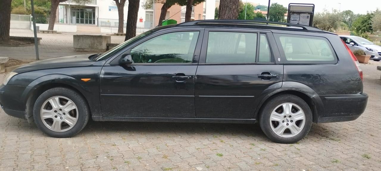 Ford Mondeo 2.0 16V TDCi SW Ghia Titanium
