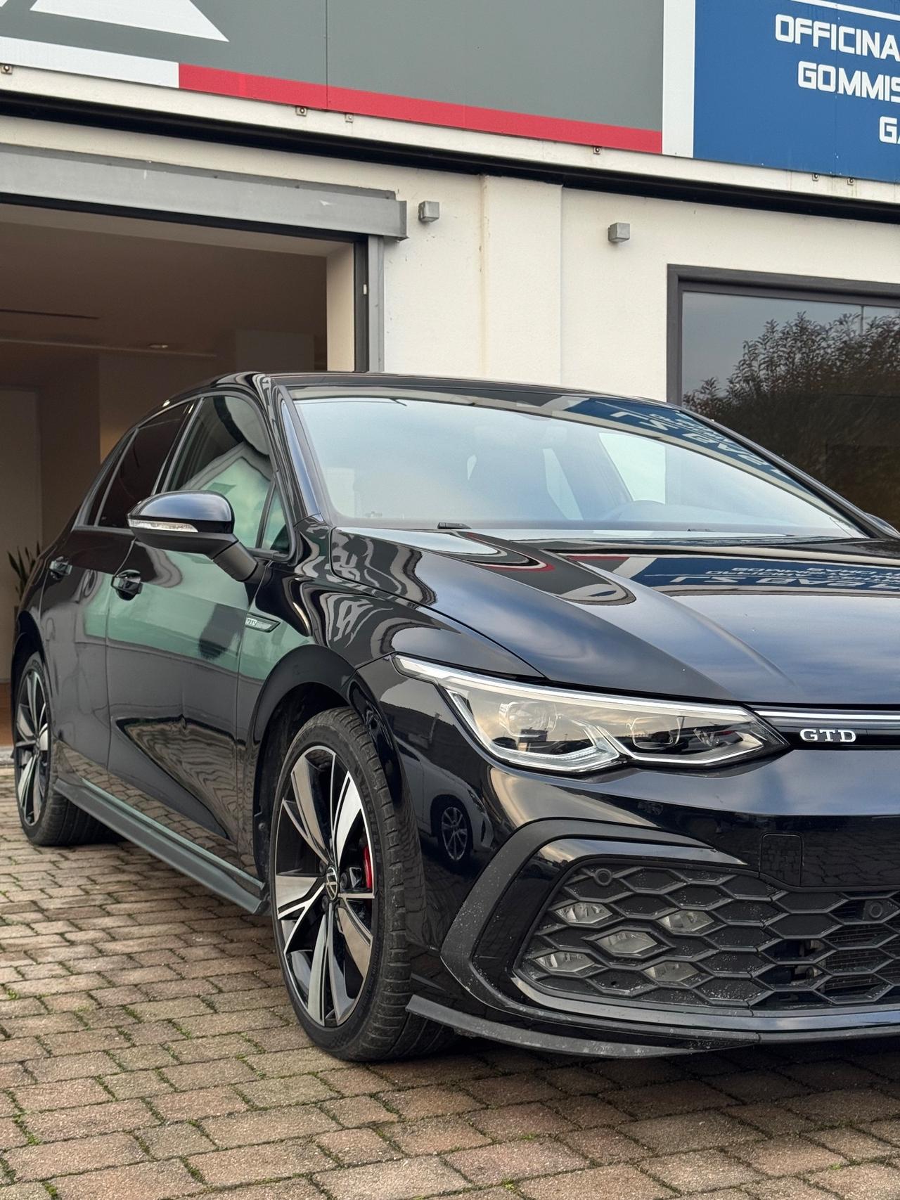 Volkswagen Golf 2.0 TDI GTD DSG