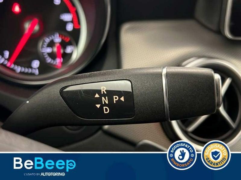 Mercedes-Benz GLA 200 D SPORT AUTO