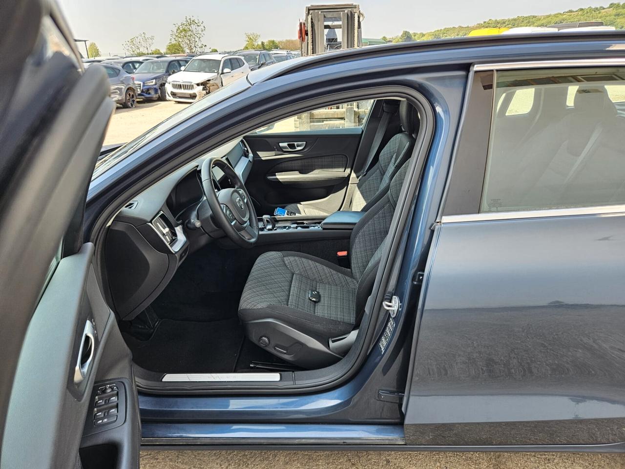 Volvo V60 2.0 b4 Core auto - MOTORE KO