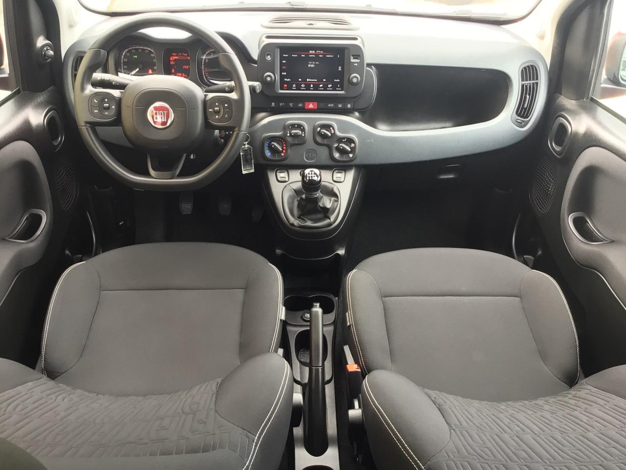 Fiat Panda Cross 1.0 70Cv firefly hybrid 5 Posti