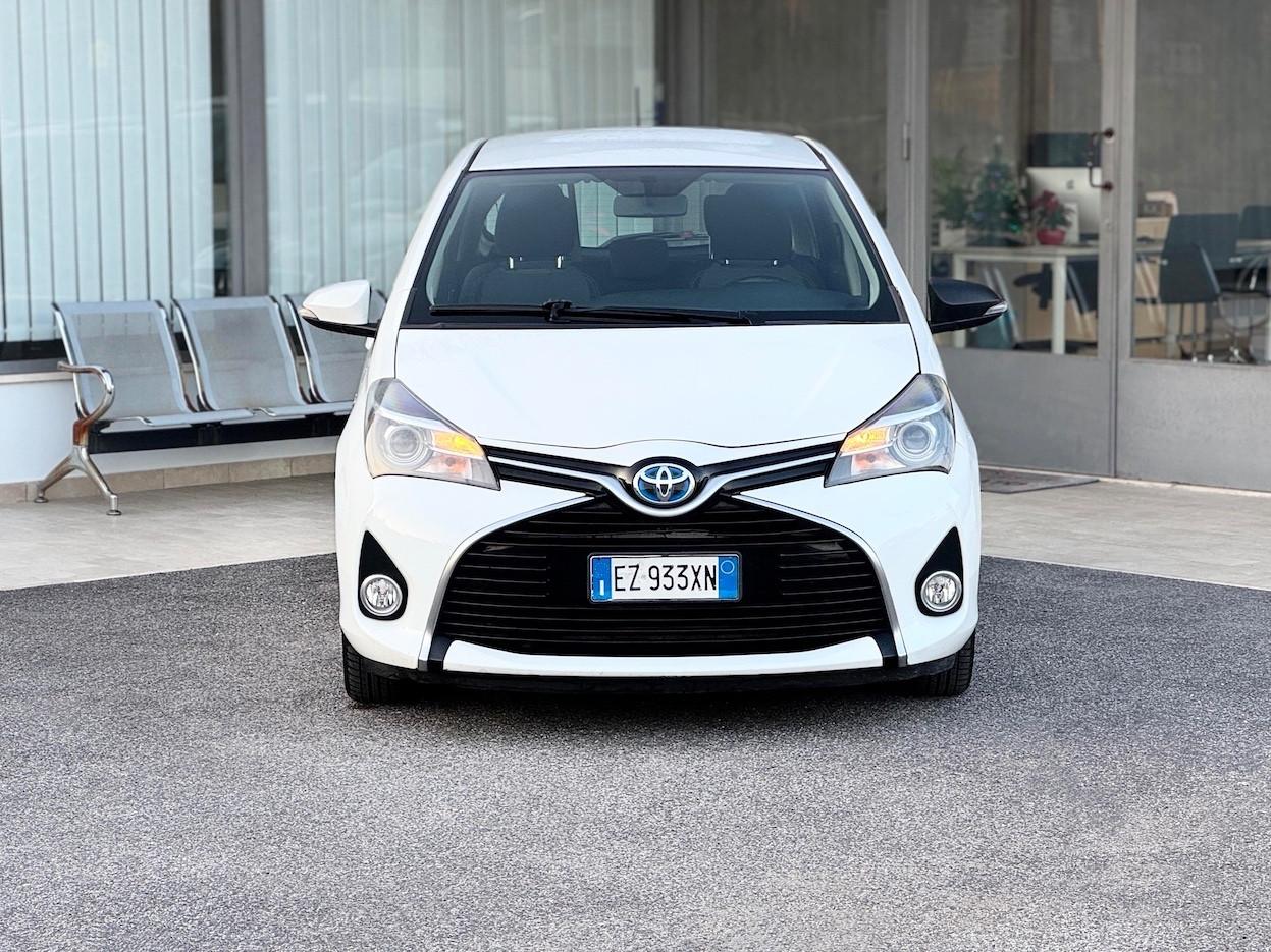 Toyota Yaris 1.5 Hybrid 75CV E6 Neo. Automatica - 2015