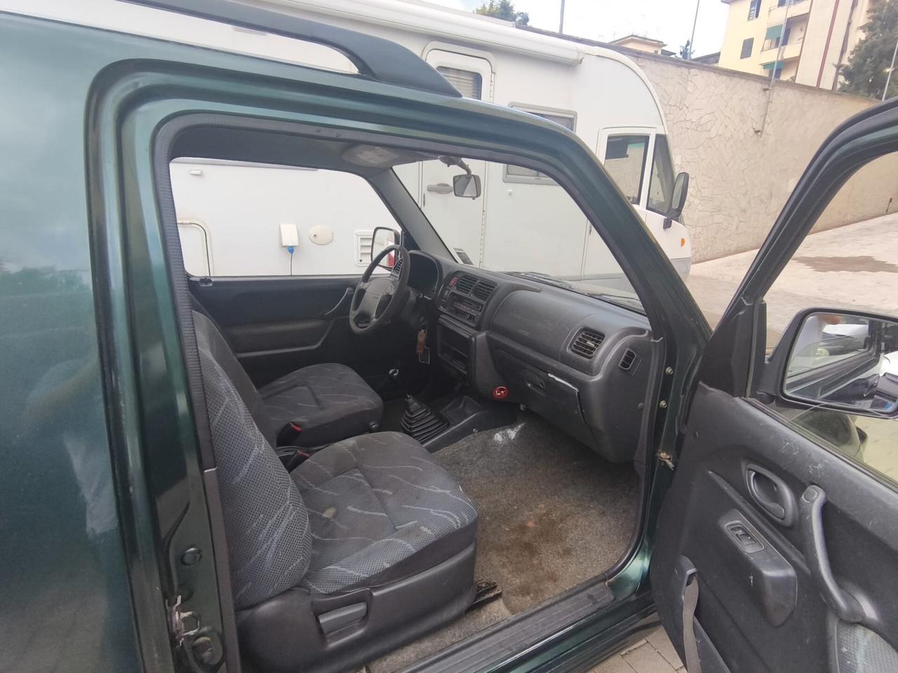 Suzuki Jimny 1.3i 16V cat 4WD JLX