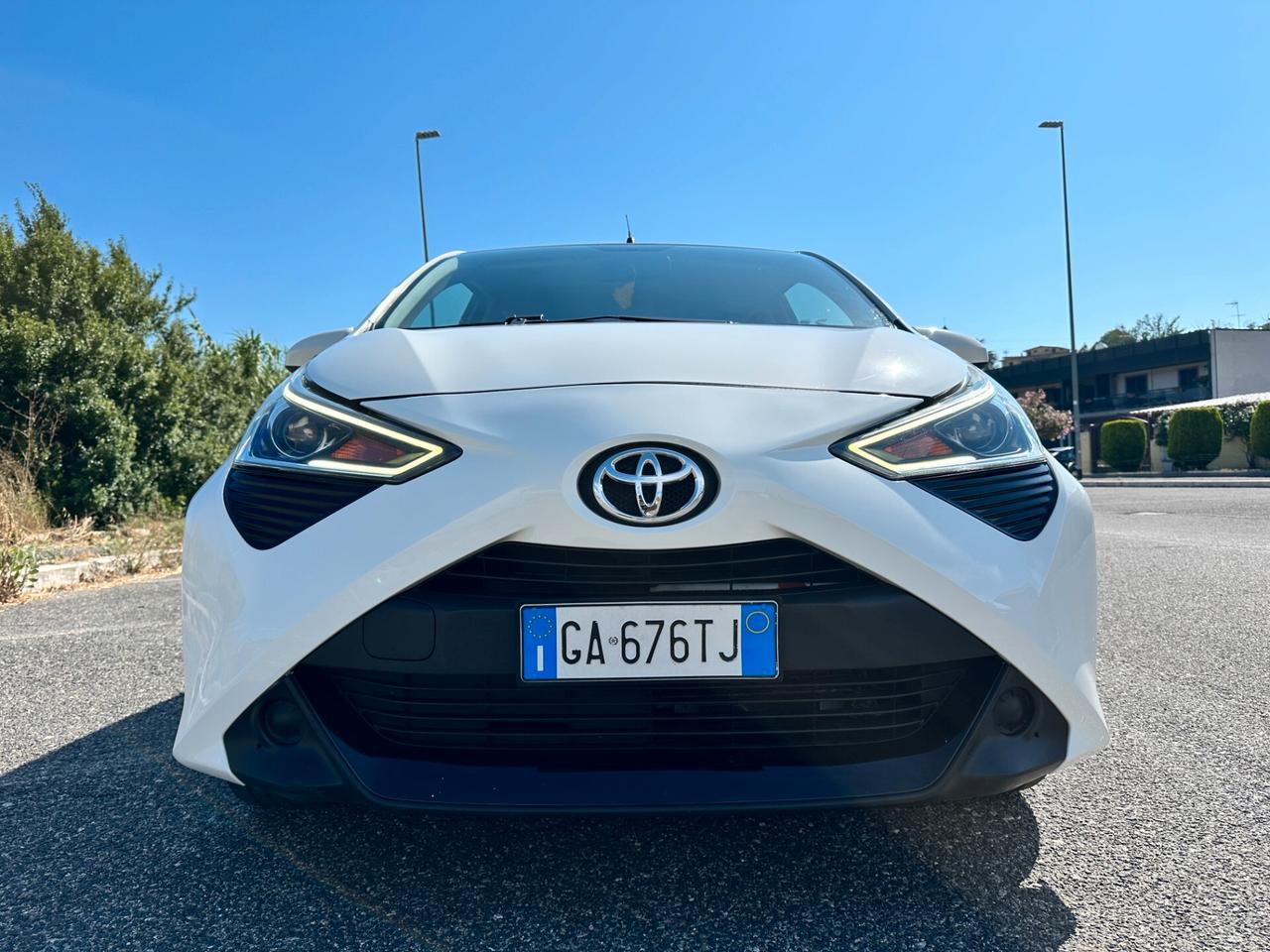 Toyota Aygo Connect 1.0 VVT-i 72 CV 5 porte -playx CAMBIO AUTOMATICO