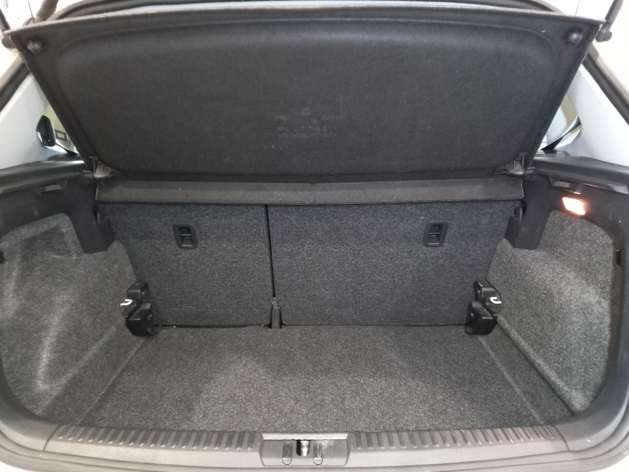 Volkswagen Polo VENDUTA