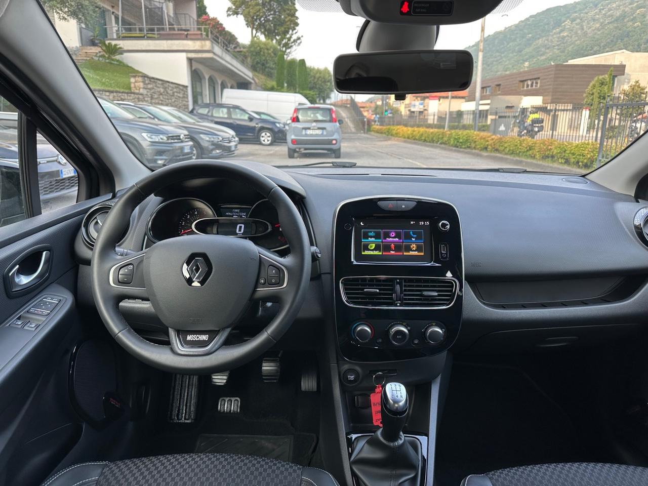 Renault Clio dCi 8V 90 CV 5 porte Moschino Life