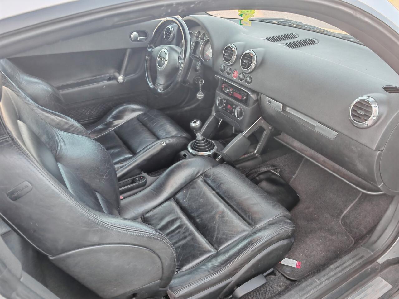 Audi TT AUDI TT 1.8 20V 180CV PREZZO TRATTABILE DOPO VISIONE.