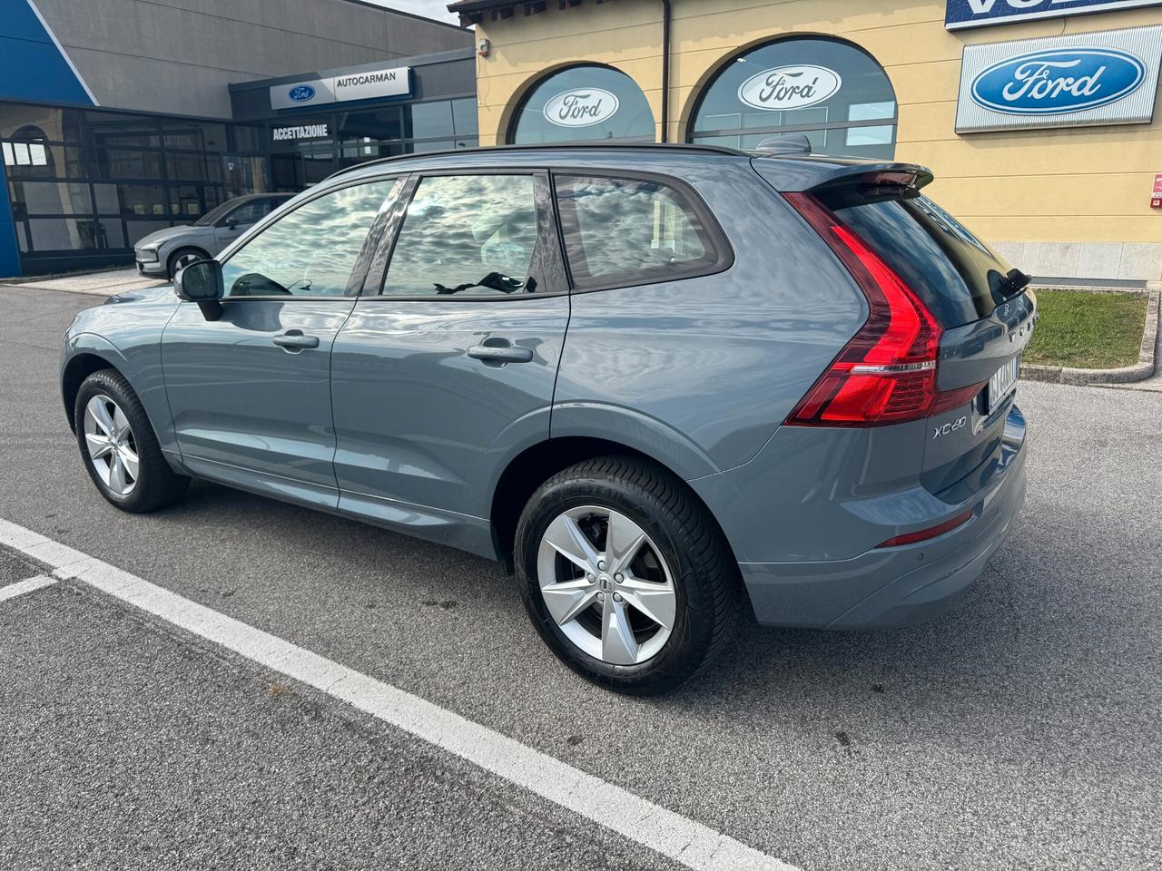 Volvo XC60 B4 AWD (Diesel/Hybrid) Momentum Bsn.