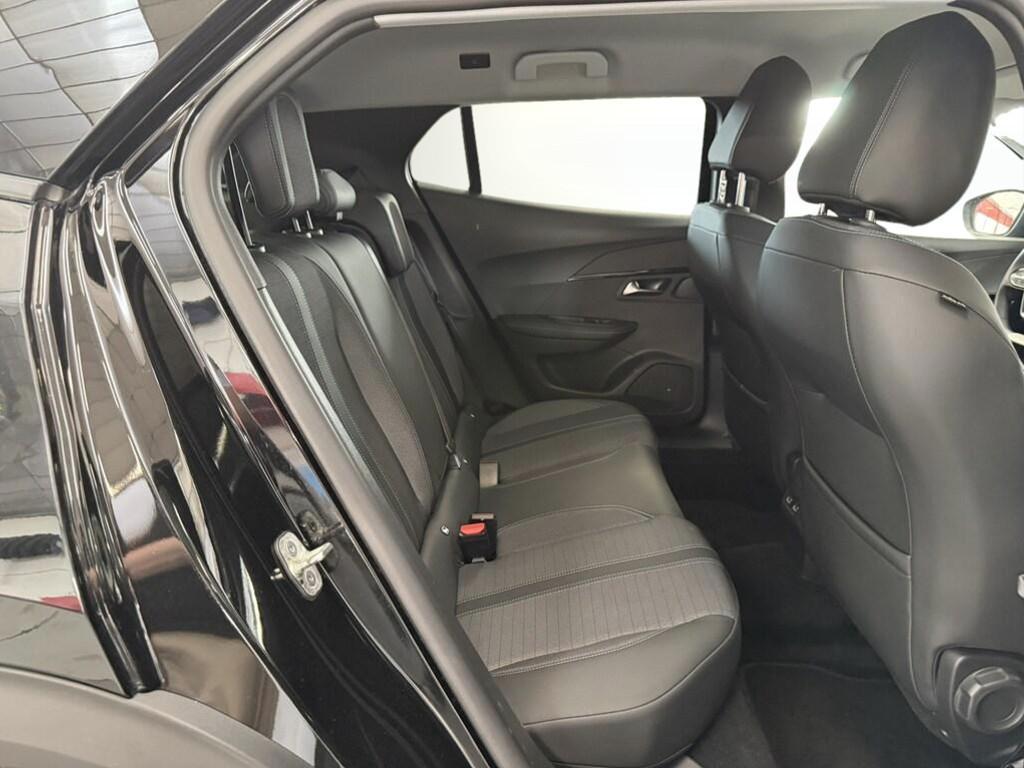 Peugeot 2008 1.5 BlueHDi Allure Pack EAT