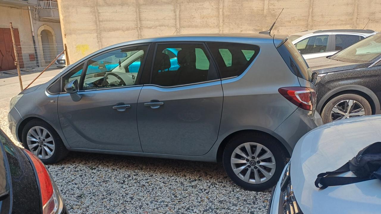 Opel Meriva 1.6 CDTI Start&Stop Cosmo
