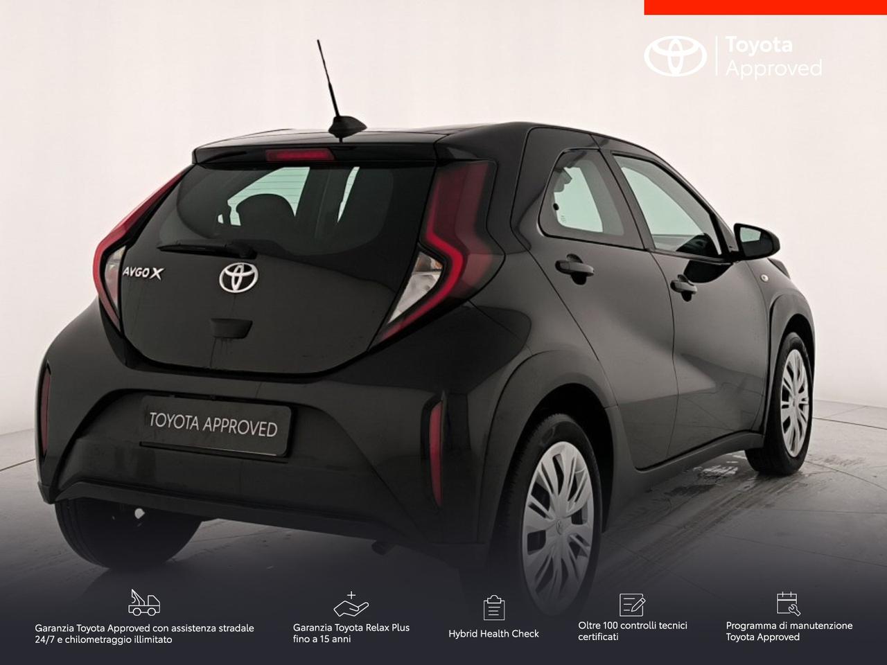 Toyota Aygo x 1.0 active 72cv