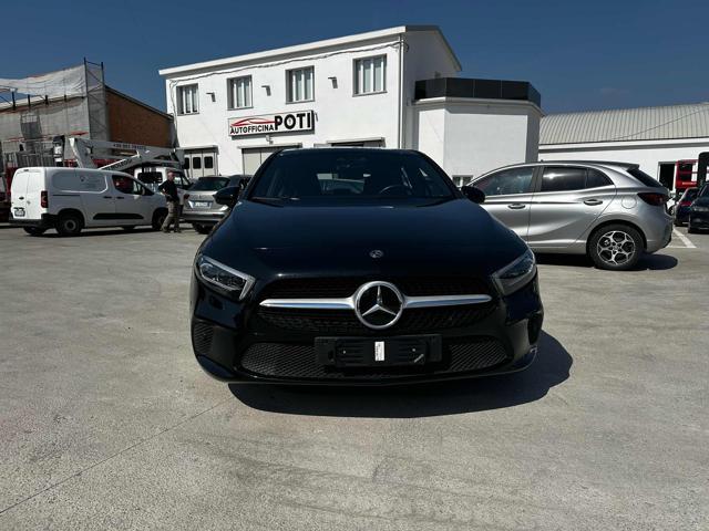 MERCEDES-BENZ A 200 Automatic Sport