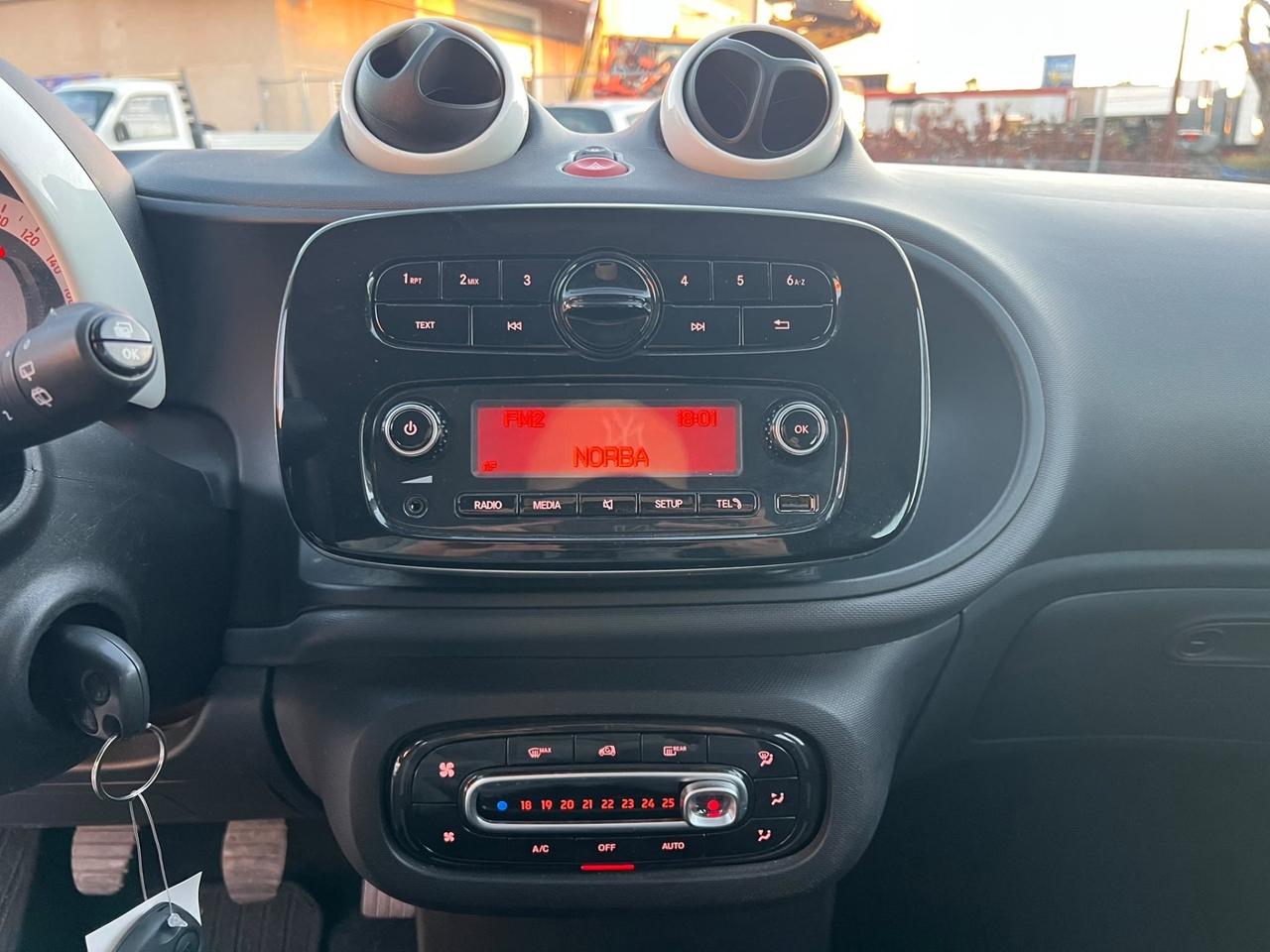 Smart ForFour 70 1.0 Youngster