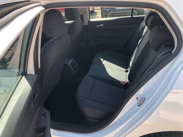 VOLKSWAGEN Golf 1.5 TGI DSG Life OK NEOPATENTATI