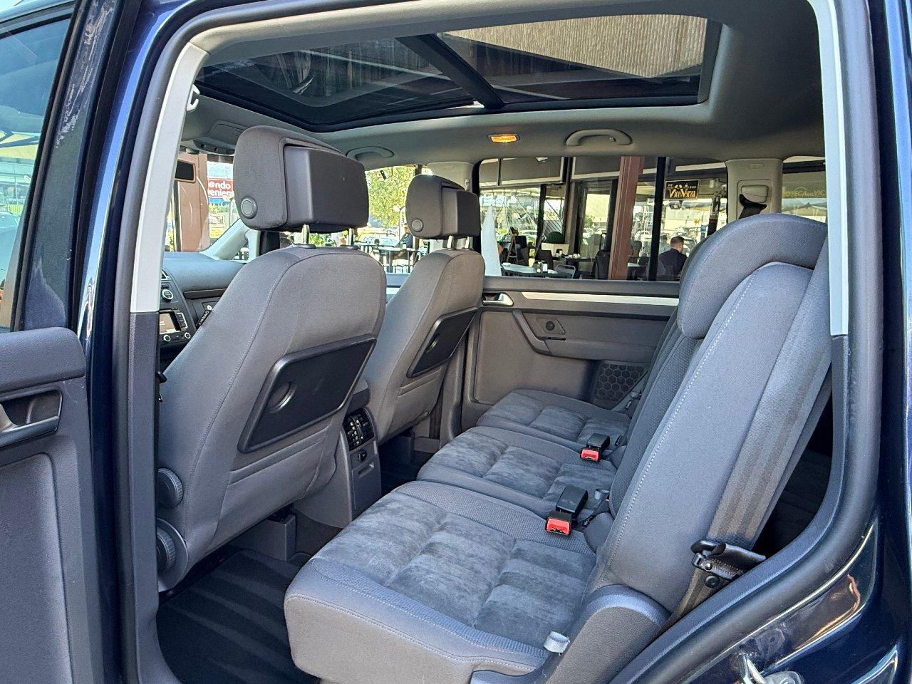 Volkswagen Touran 2.0Tdi 140cv DSG Highline 7Posti 99000km