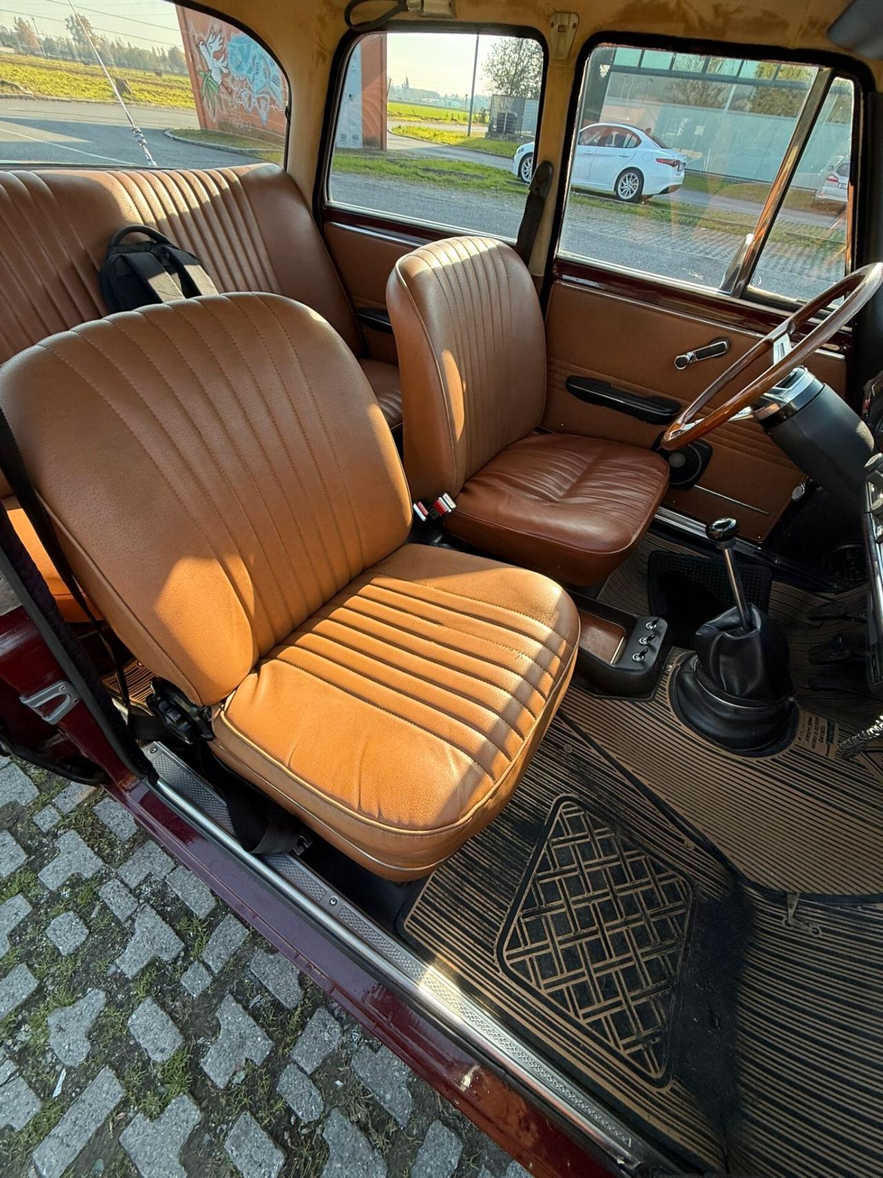 Alfa Romeo Giulia 1300 Super