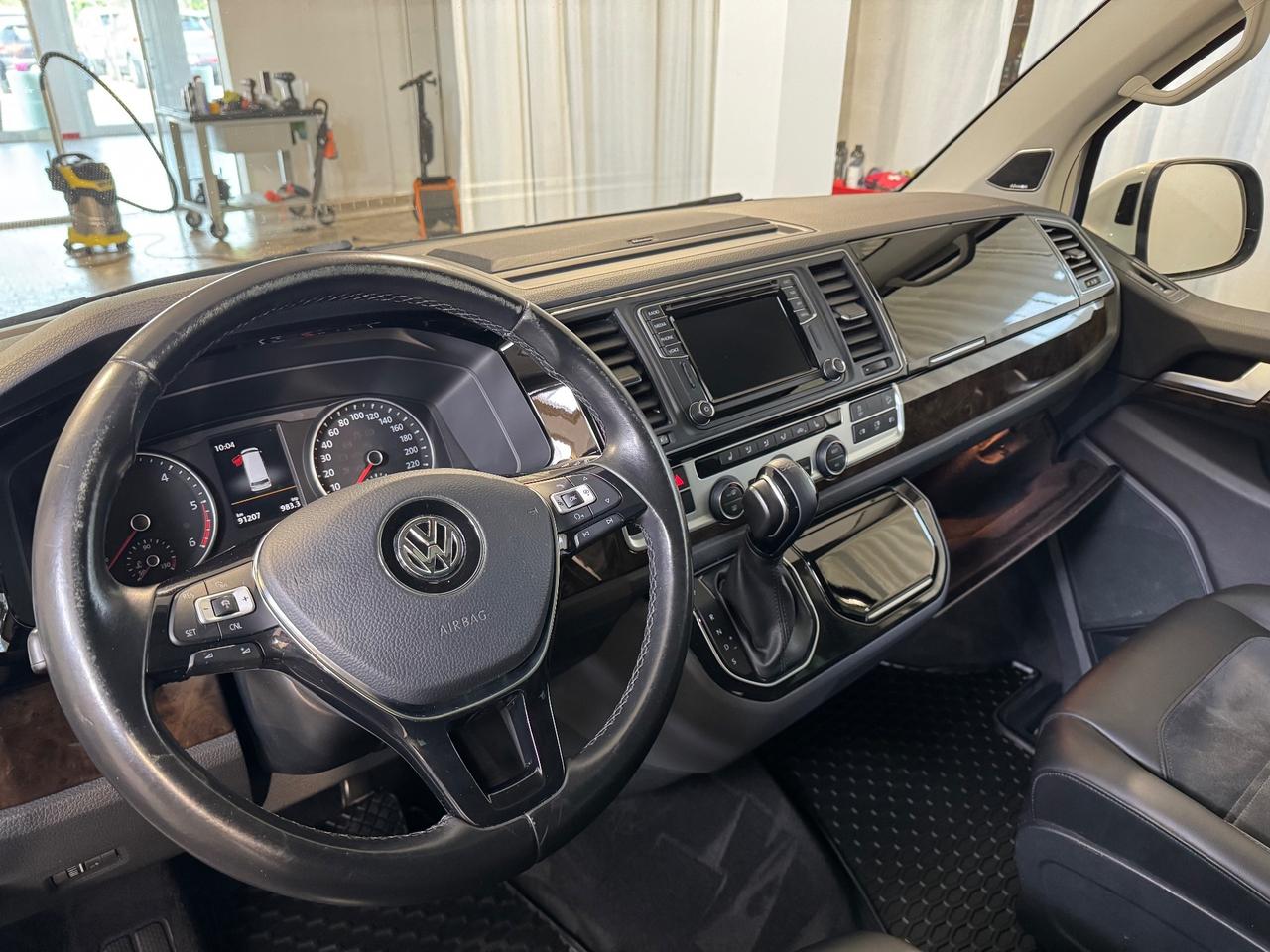 Volkswagen Multivan 2.0 TDI 204CV DSG 4Motion Bulli 70 FULL