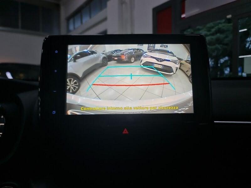 Toyota Yaris Hybrid Style MY22