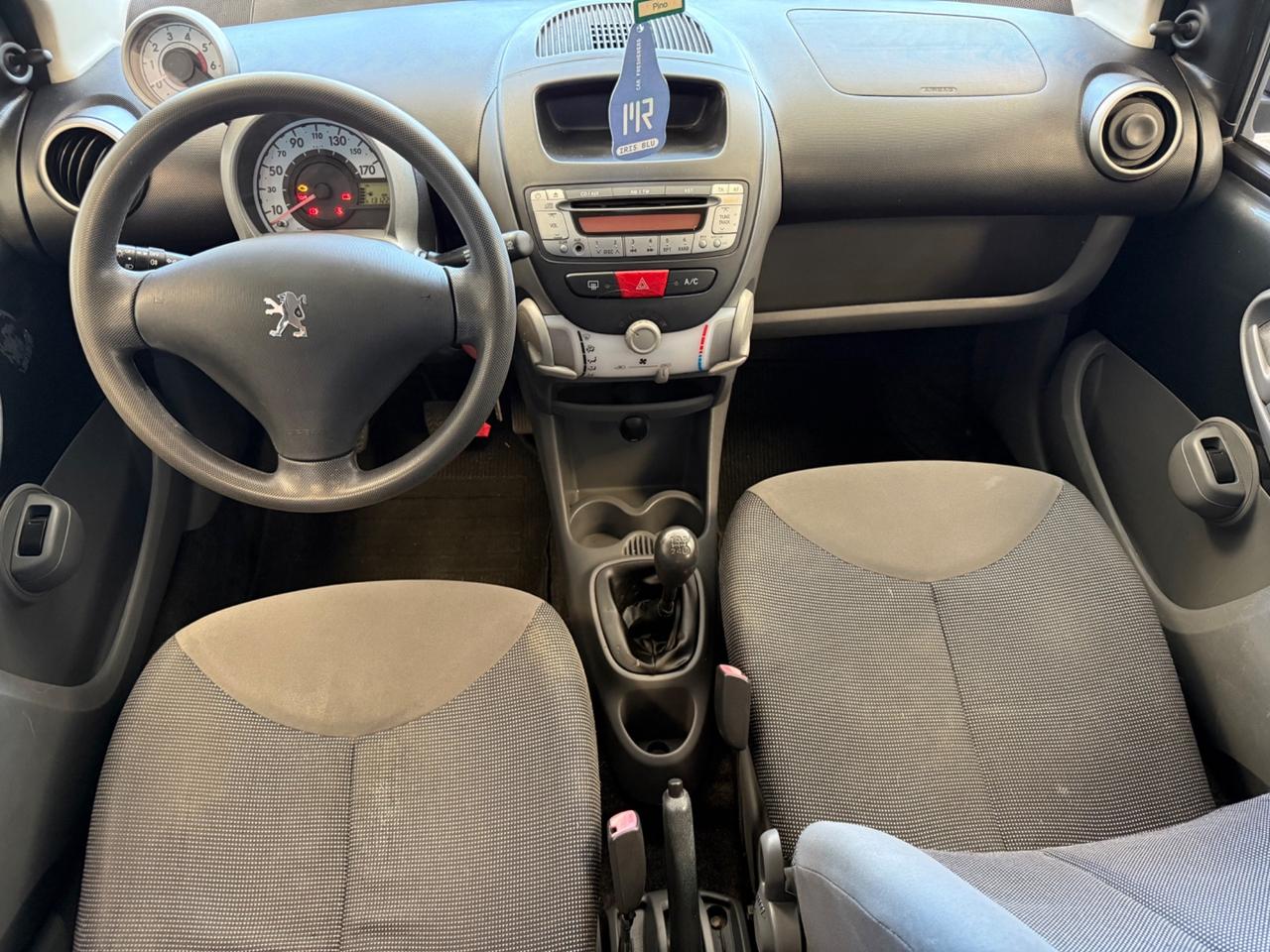 Peugeot 107 1.4 HDi 5p. Plaisir