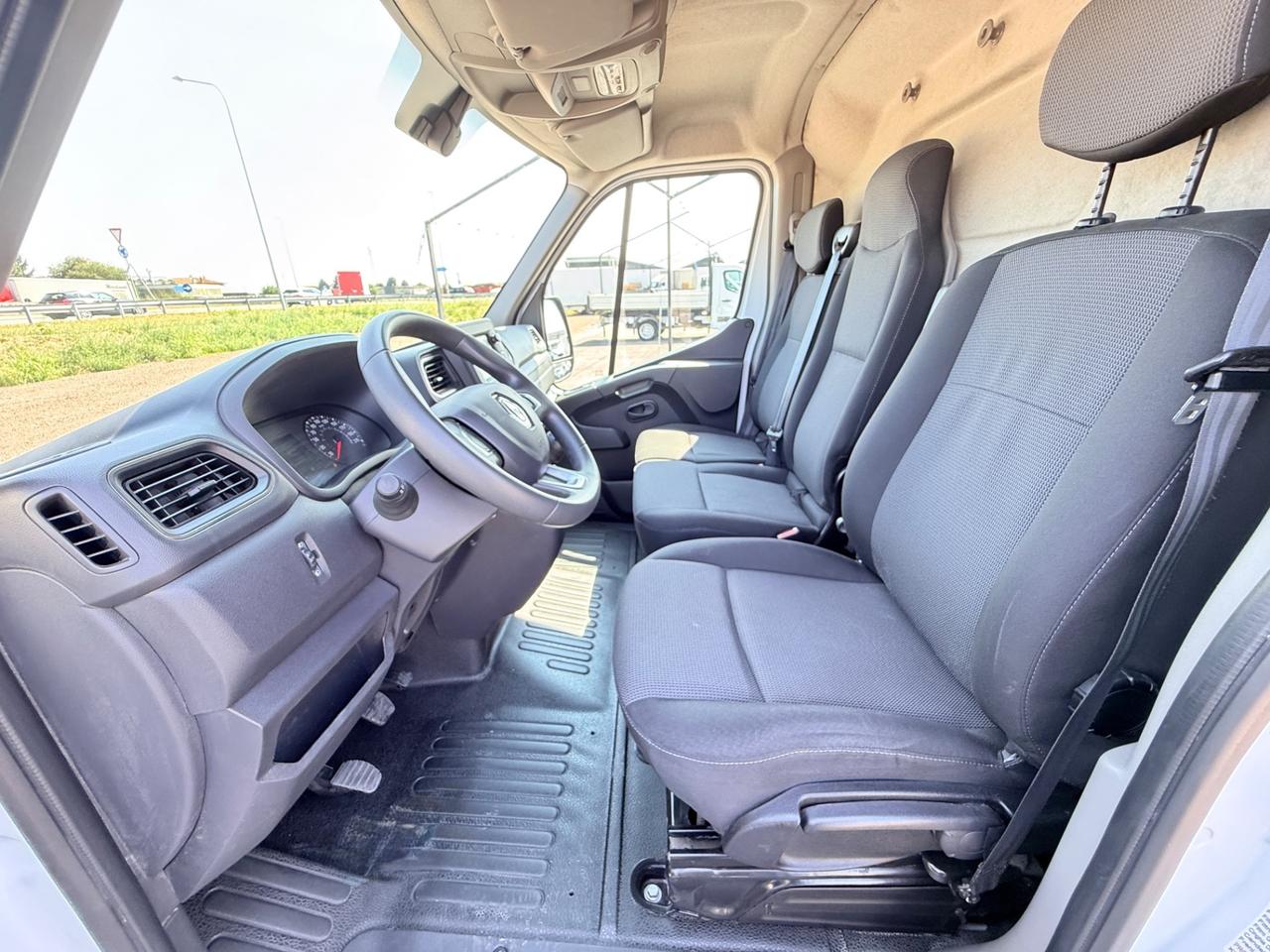 Renault Master 2.3 Diesel 150CV L2H2 2023