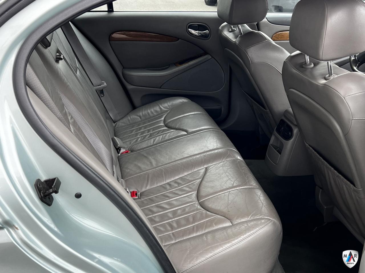 Jaguar S-Type 3.0 V6 Executive