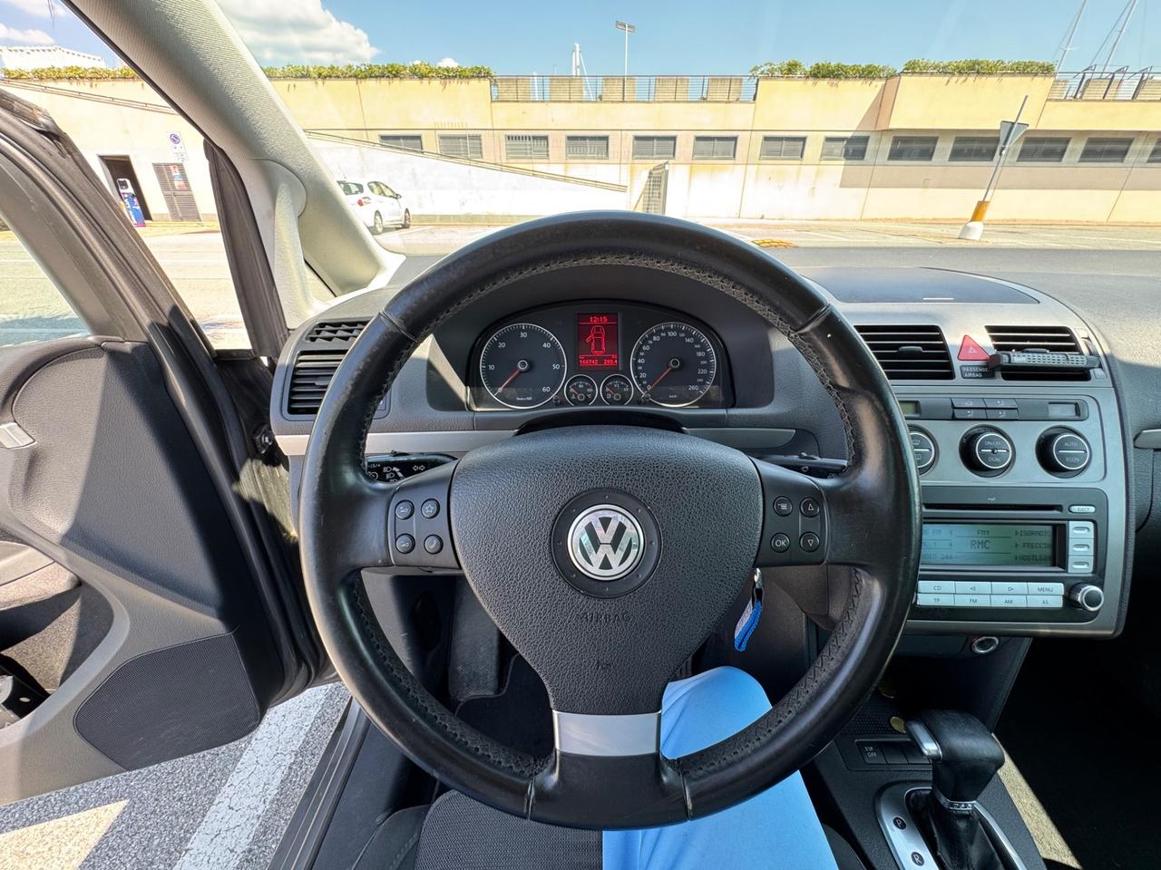 Volkswagen Touran 2.0TDI DSG 140 CV 7 POSTI HIGHLINE 12 MESI DI GARANZIA