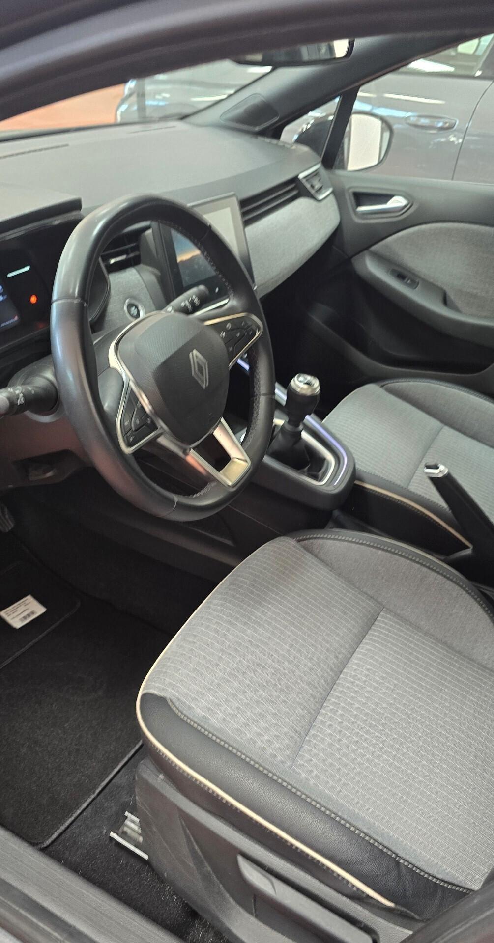 Renault Clio 1.0 TCe 90 CV (66 kW) Techno – Berlina Moderna, Tecnologica e Sostenibile