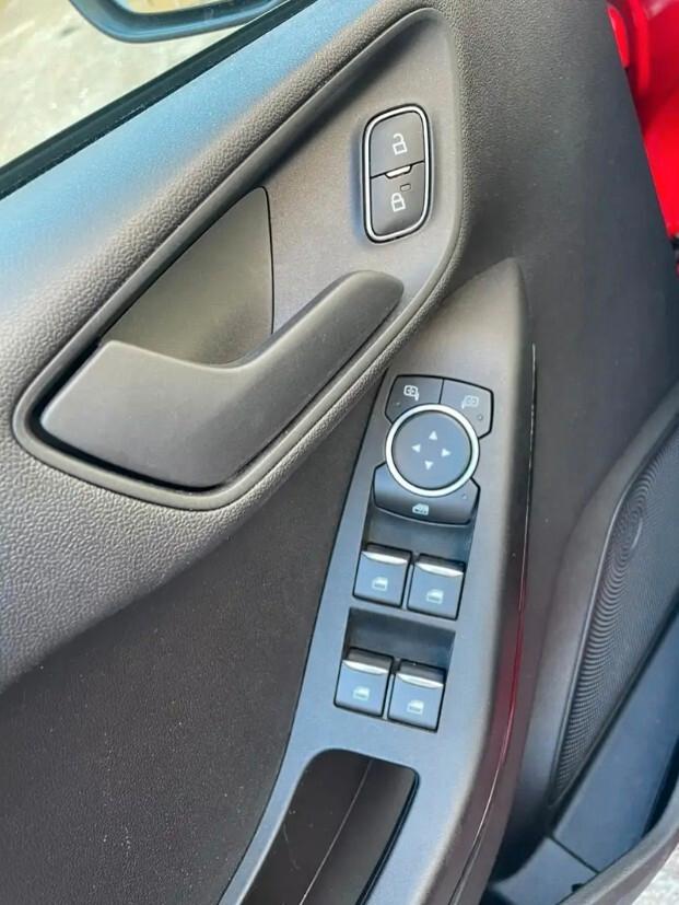 Ford Fiesta 1.5 DIESEL EcoBlue 5 porte Connect
