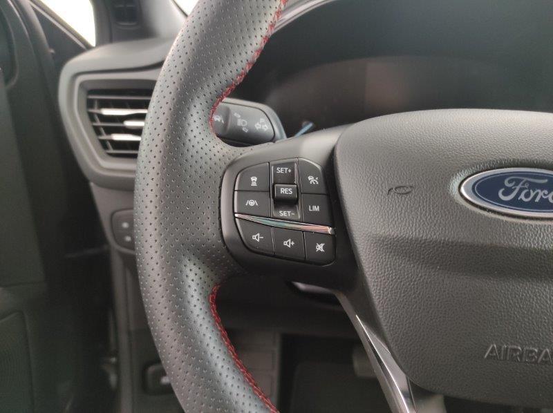 FORD Focus 4ª serie - Focus 1.5 EcoBlue 115 CV automatico 5p. ST-Line