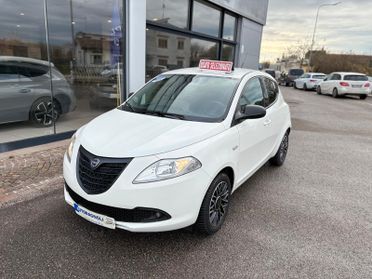 Lancia Ypsilon MOMODESIGN 1.3 MJT 16V 95 CV 5 p. UNICO PR.