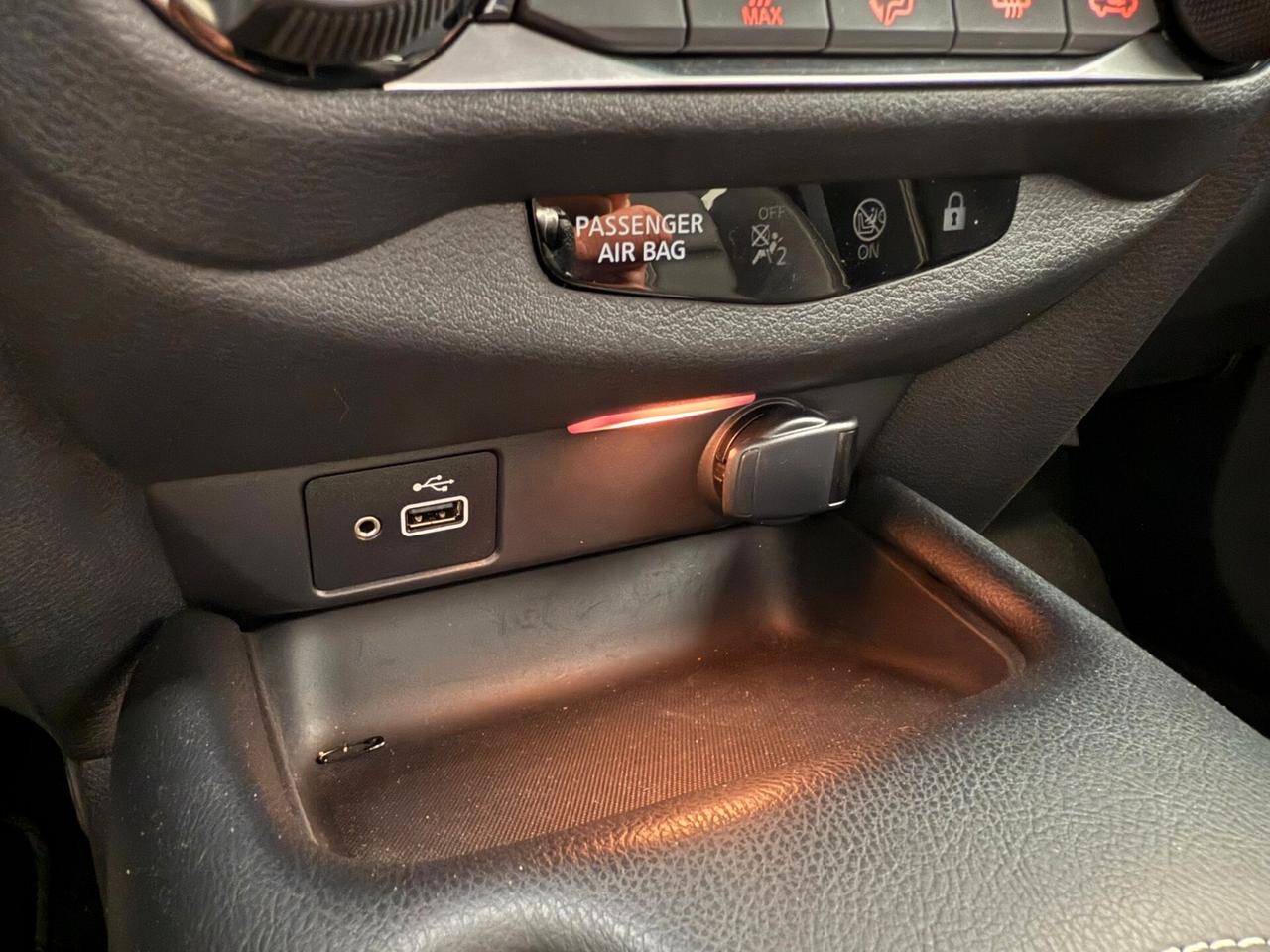 Nissan Juke 1.6 HEV Premiere Edition IVA ESPOSTA
