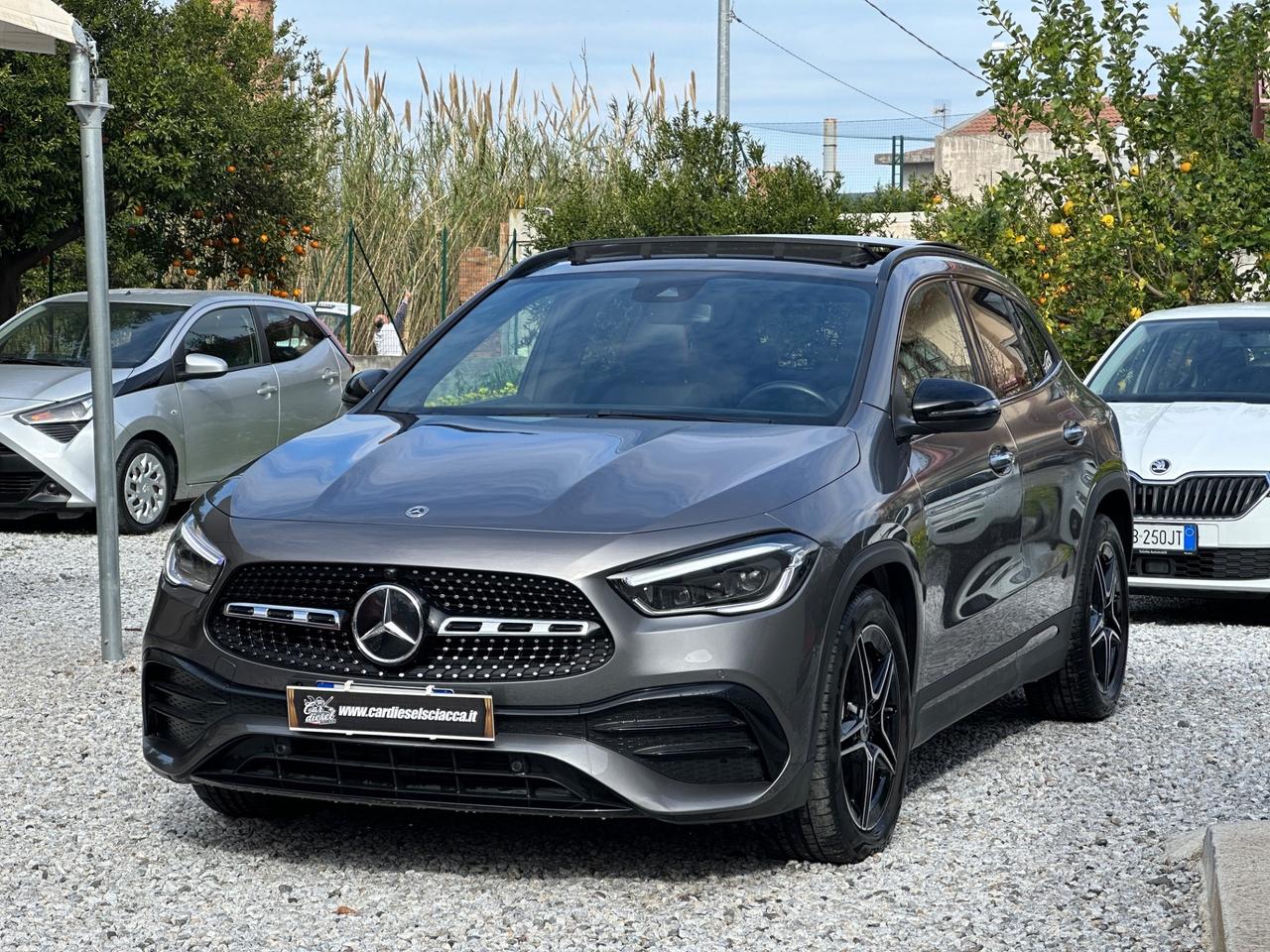 Mercedes-Benz GLA 200d Premium TETTO FARI MULTIBEAM