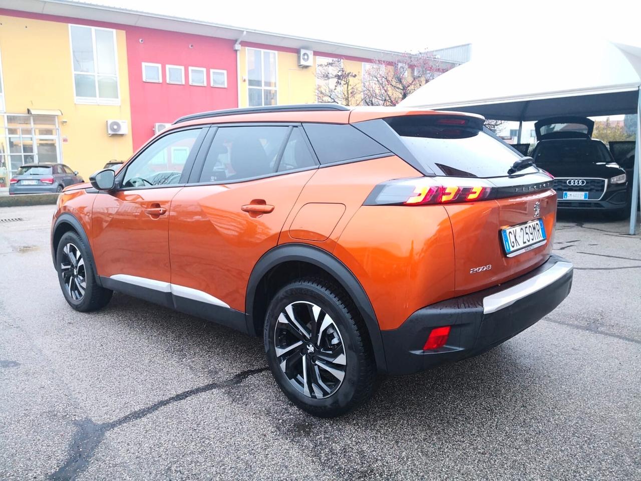 Peugeot 2008 BlueHDi 110 S&S Allure Pack