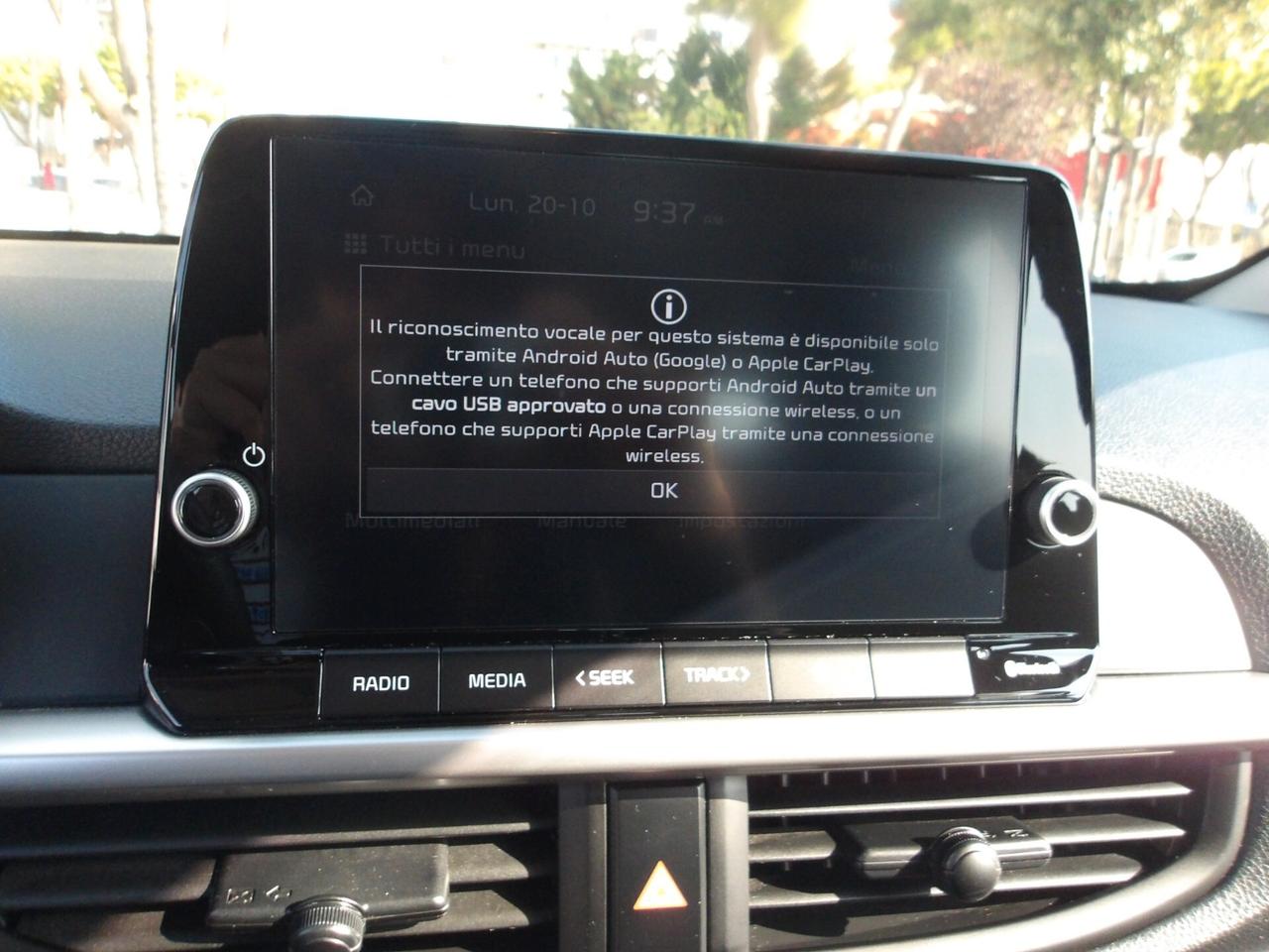 KIA PICANTO 1.0 BENZ-RETROC-2022